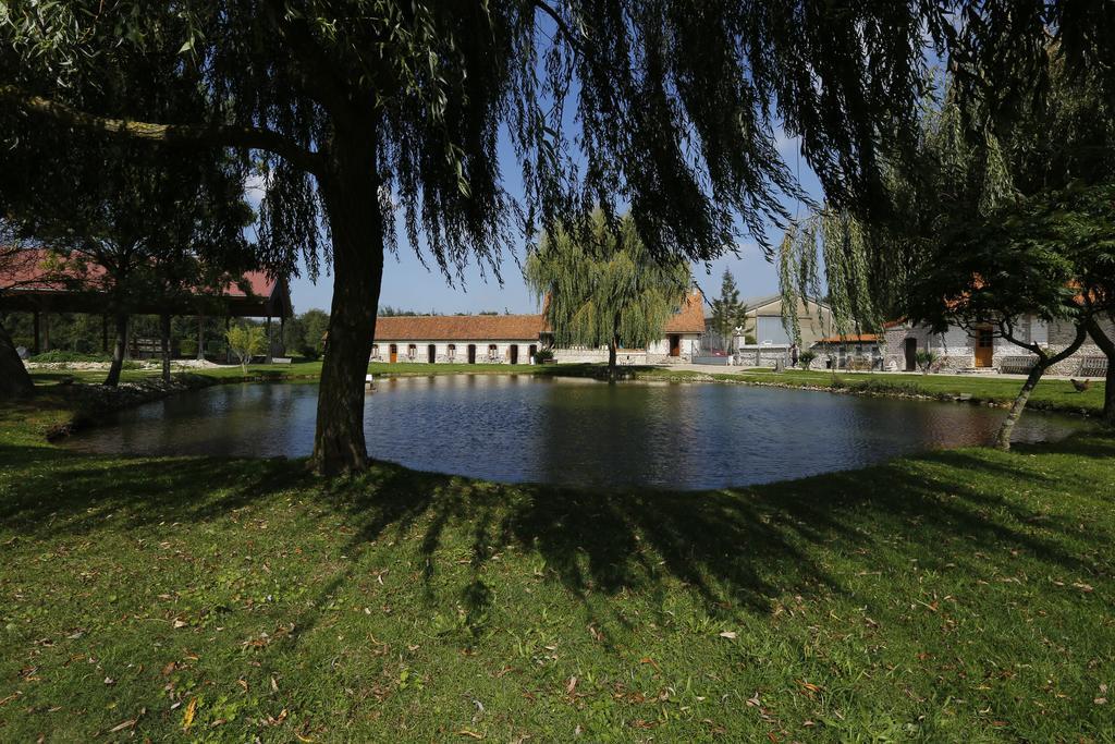 Domaine De Collen Bed and Breakfast Lépine Exteriör bild